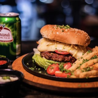 Big Brazilian Burger - X-Tudo