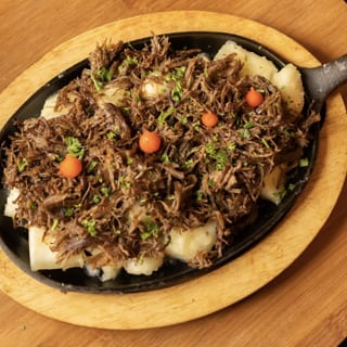 Brazilian Jerky with Yuca - Carne Seca com Mandioca Frita